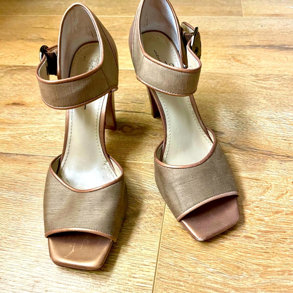 Linea Paolo Retro Beige Heels Peep Toe Cone Heel 70s Pin Up Sandals